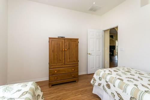Fantastic 4 Br Home With Private Pool & Spa 137mh Villa
