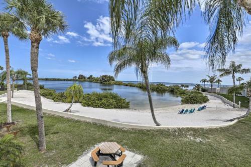 Apartamento Waterfront Condo Resort Pool, Tennis And Beach