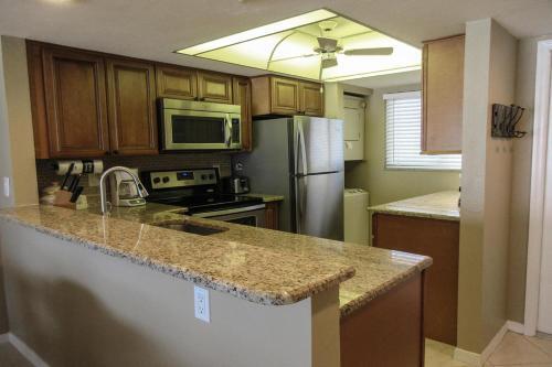 Carlos Pointe 512 By Kathy Nesbit Vacations