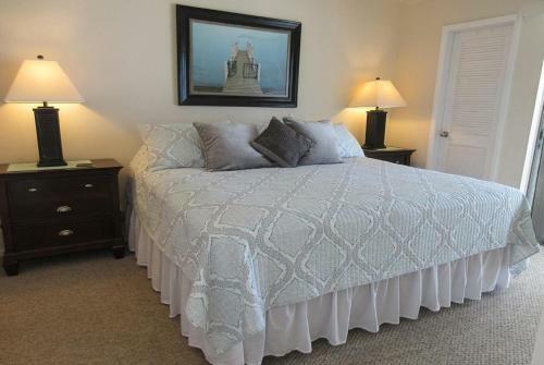 Castle Beach 302 By Kathy Nesbit Vacations