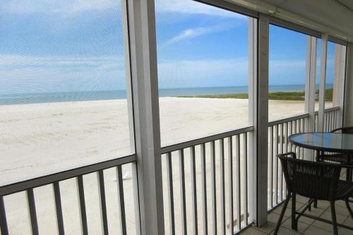 Castle Beach 302 By Kathy Nesbit Vacations