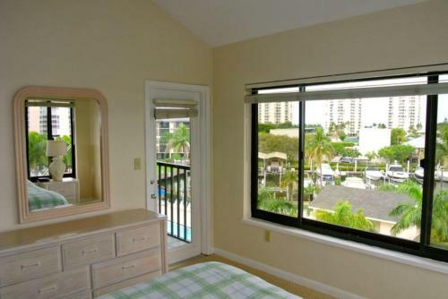 Santa Maria Harbour Condos By Ipg