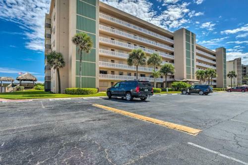 Apartamento Oceanfront Jensen Beach Condo - Golf Nearby!