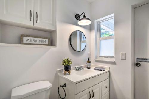 Coastal Jupiter Oasis Less Than 3 Miles To Beaches!