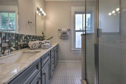 Charming Jacksonville Home Less Than 2 Mi To Downtown