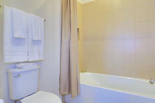 Splendid Four Bedroom Home W/ Pool @festival 154