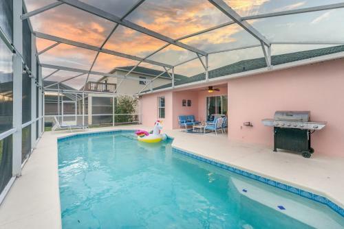 Lake View Pool Home