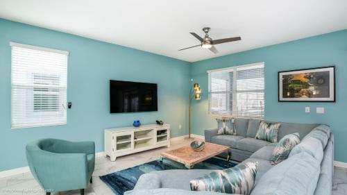 Villa Disney-champions Gate Resorts 8br/5baths/pool/spa