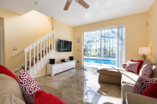 Villa 5 Bedroom Home At Highlands Reserve 157