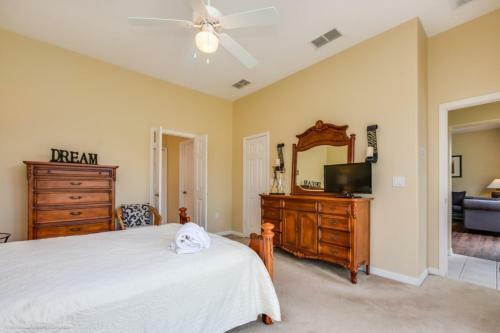 Fantastic 5 Bed Pool Spa Home With Gamesroom 161cl Villa