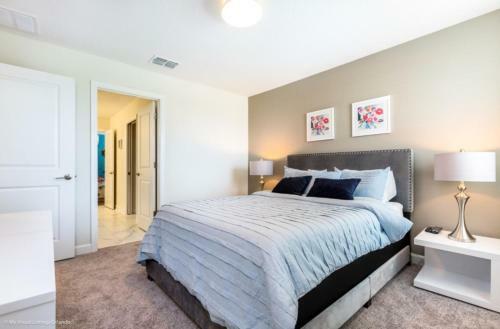 Champion Gates 8bed Cinema Room