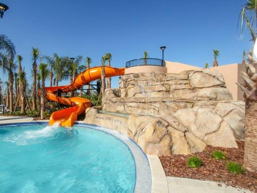 South Facing Pool Spa, Game Room Home Is Loaded! Villa