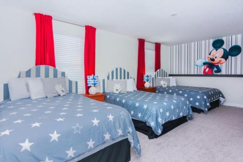 Gorgeous Home With Pool And Game Room Cg1680