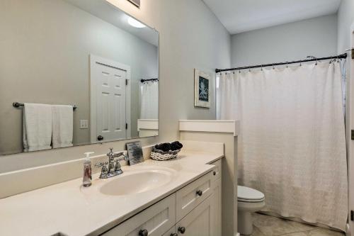 Spacious Miramar Beach Cottage With Pvt Beach Access!