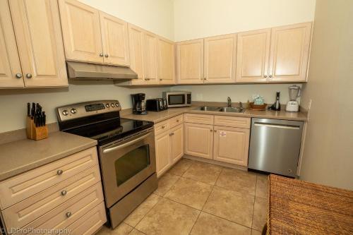 Apartamento Dolphin Point 701a Condo