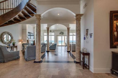 Gulf Paradise By Destin Getaways