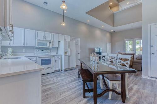 Southern Jewel By Bliss Beach Rentals
