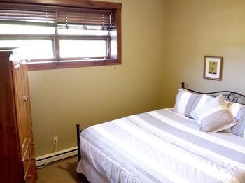 Apartamento Tremblant Les Eaux By Les Suites De La Gare