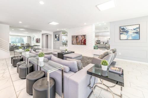 Villa Stunning Luxury Home Near Disney