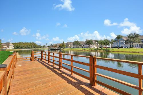 Magical Retreat At Venetian Bay
