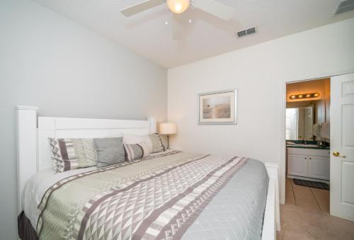 1219 Gorgeous Home W/3-master's*games Rm*themed Rm