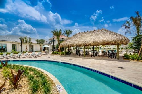 Sunsational Villa With Game Room And Private Pool Home