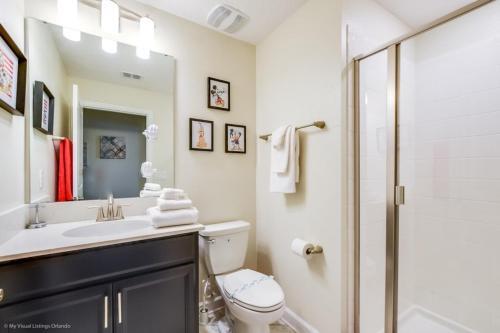 Storey Lake Townhome - 5 Bdm Townhouse