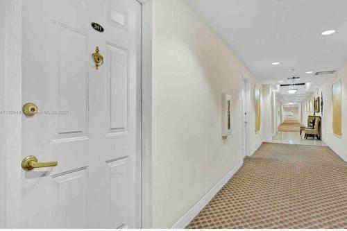 Apartamento 3 Bedrooms In Miami With Parking