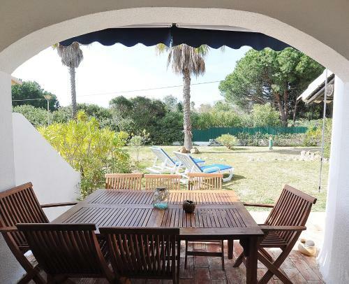 E&m Beach House Aldeamento Do Levante III