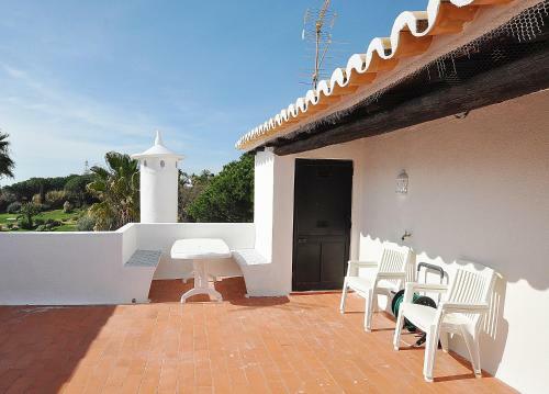 E&m Beach House Aldeamento Do Levante III
