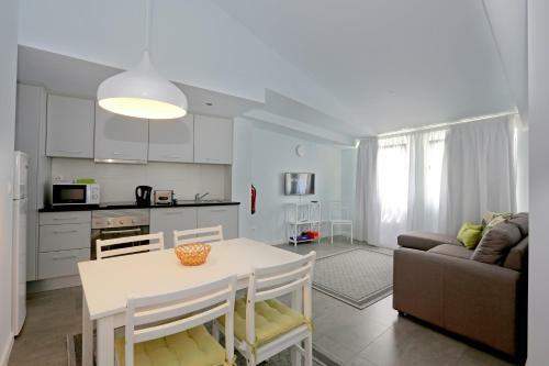 Apartamentos Almeida Garrett