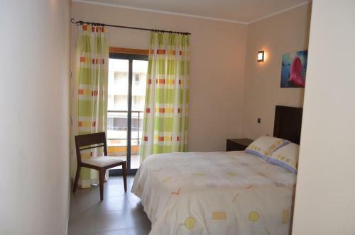 Apartamento Frente Ao Mar Com Piscina De �gua Salgada