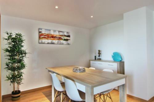 Residences Golf Club Apartment