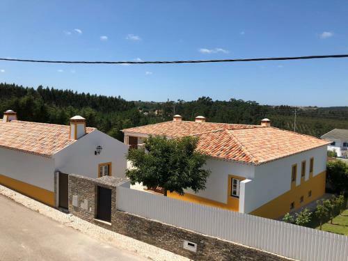 A Casa Da Andorinha