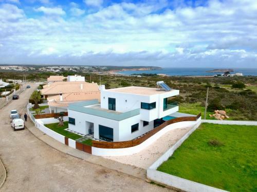 Sunrise Villa