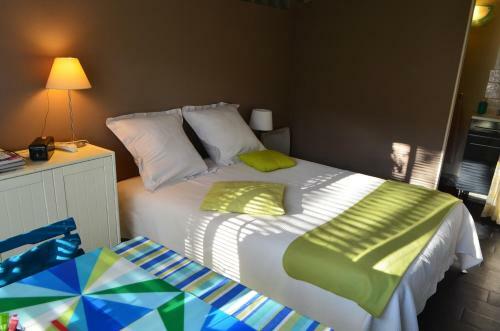 Bed & Breakfast Chambre D'h�tes El Vigot Plaza