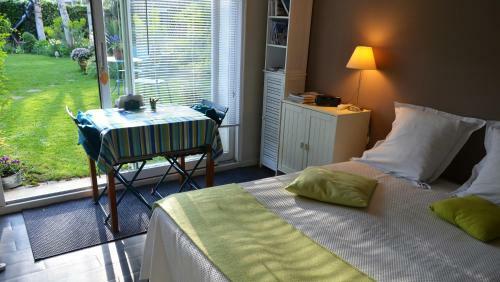 Bed & Breakfast Chambre D'h�tes El Vigot Plaza