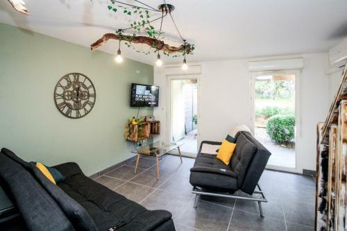 Carcassonne Maison, Jardin Sans Vis A Vis, Parking