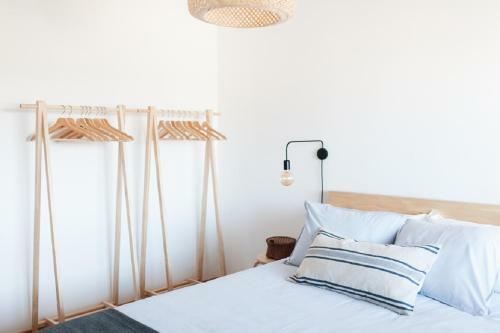 Cozy Panoramic Apartment Near Metro Station