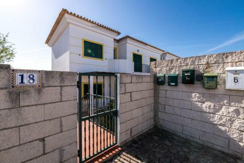 Apartamento Happy Family Beach And Pool Apt Teleworking