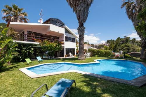 Rent4rest Sesimbra 4bdr Ocean View And Private Pool Villa