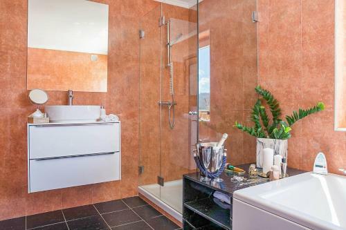 Quinta Da Serra - Luxurious Villa Sintra - Heated Pool & Jacuzzi