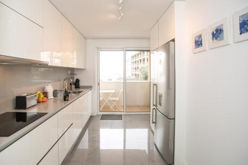 Two Bedroom Stylish Central Tavira Apartment.