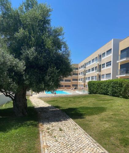 Two Bedroom Stylish Central Tavira Apartment.
