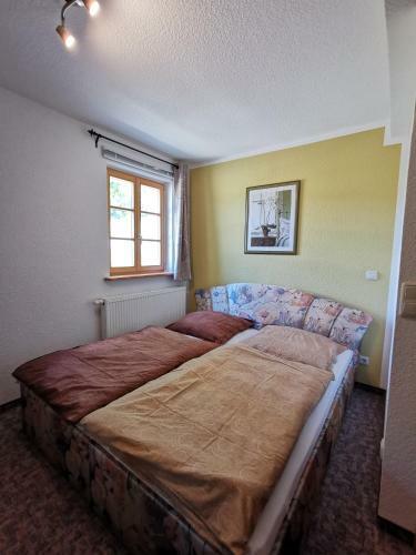 Apartamento Ferienwohnung "am Saalehaken"