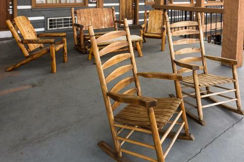 Hotel Timbers Lodge - Pigeon Forge