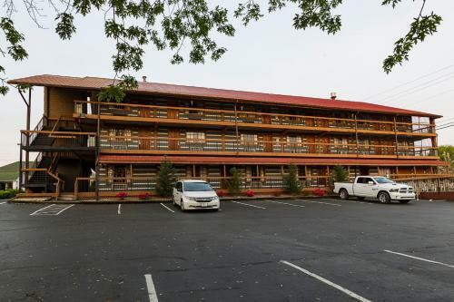 Hotel Timbers Lodge - Pigeon Forge