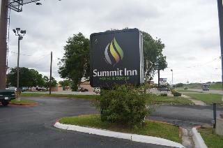 Summit Inn Hotel & Suites