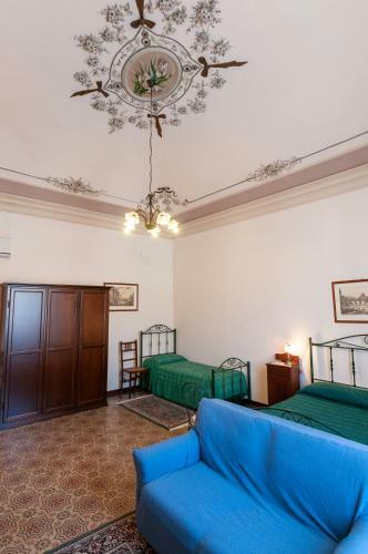 B&B Liberty Palace