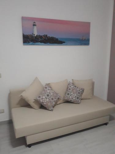 Holiday House Marlin